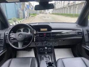 Mercedes-Benz GLK-Class 2011 Silver