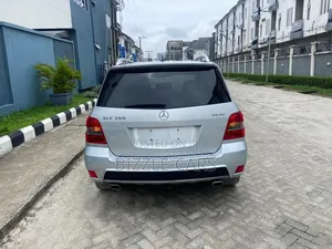 Mercedes-Benz GLK-Class 2011 Silver