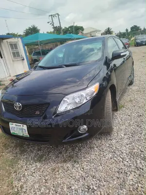 Toyota Corolla 2009 Black