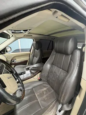 Land Rover Range Rover Vogue 2014 Black