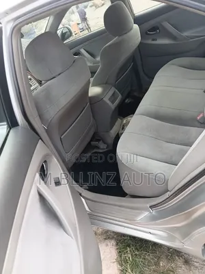 Toyota Camry 2010 Silver