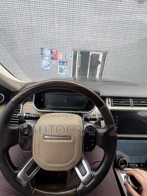 Land Rover Range Rover Vogue 2014 Black