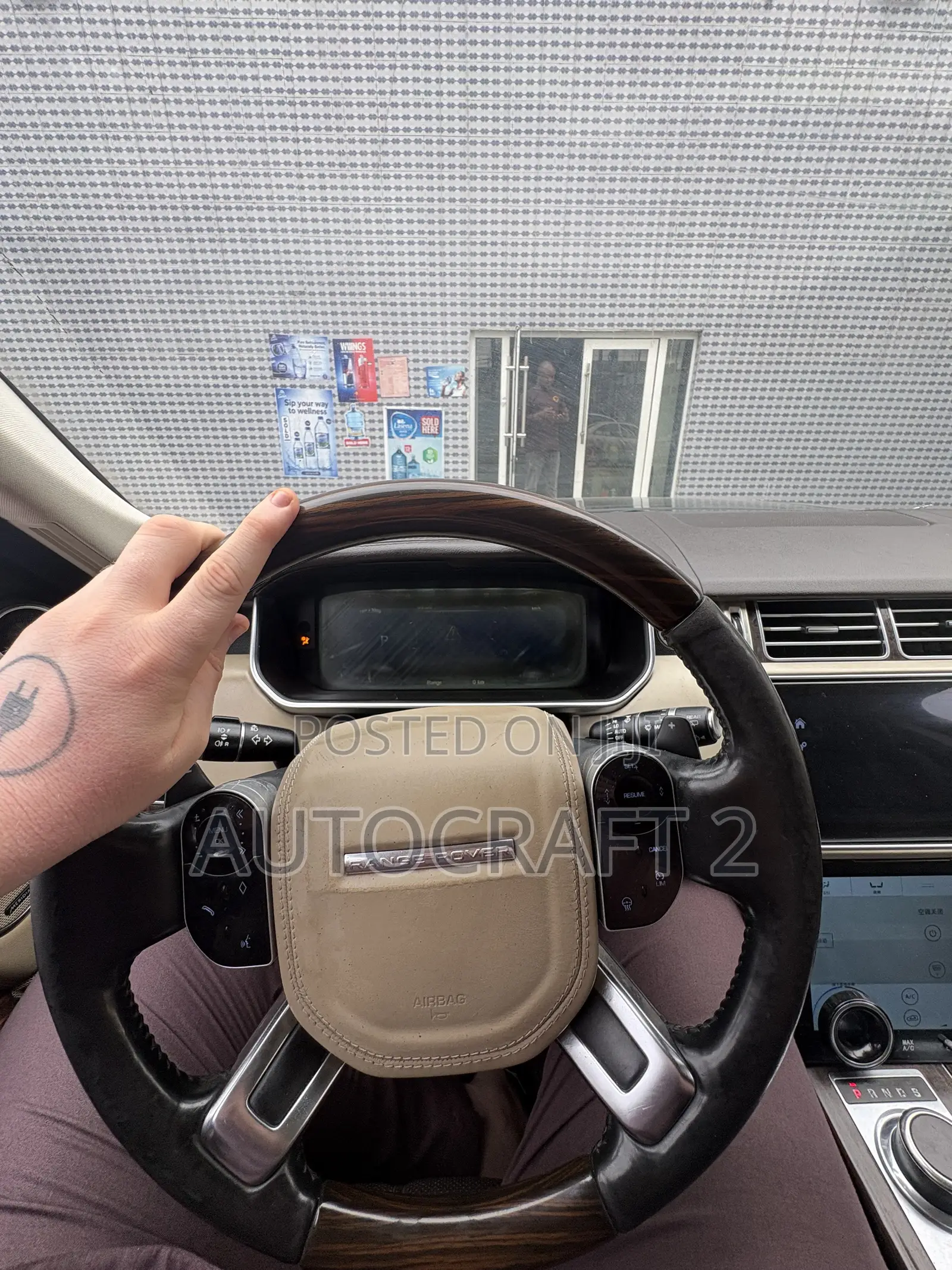 Land Rover Range Rover Vogue 2014 Black