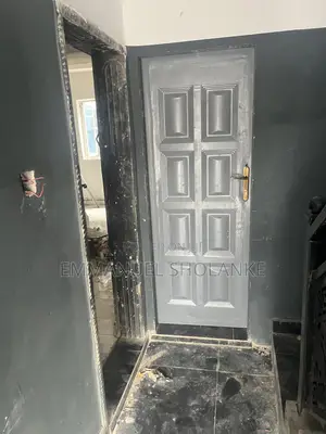 Furnished Mini Flat in Palmgroove for rent