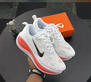 NIKE ZOOMx