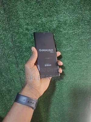 Samsung Galaxy S22 Ultra 5G 256 GB Black