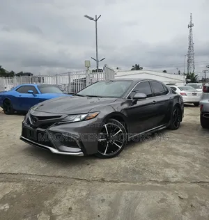 Toyota Camry 2023 Gray