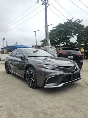 Toyota Camry 2023 Gray