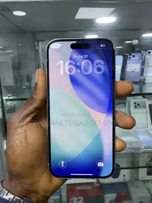 Apple iPhone 15 128 GB