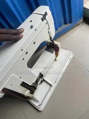 Brillant Sewing Machine