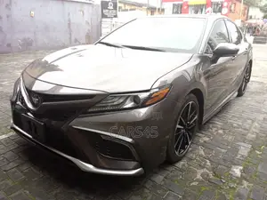 Toyota Camry XLE 2023 Brown