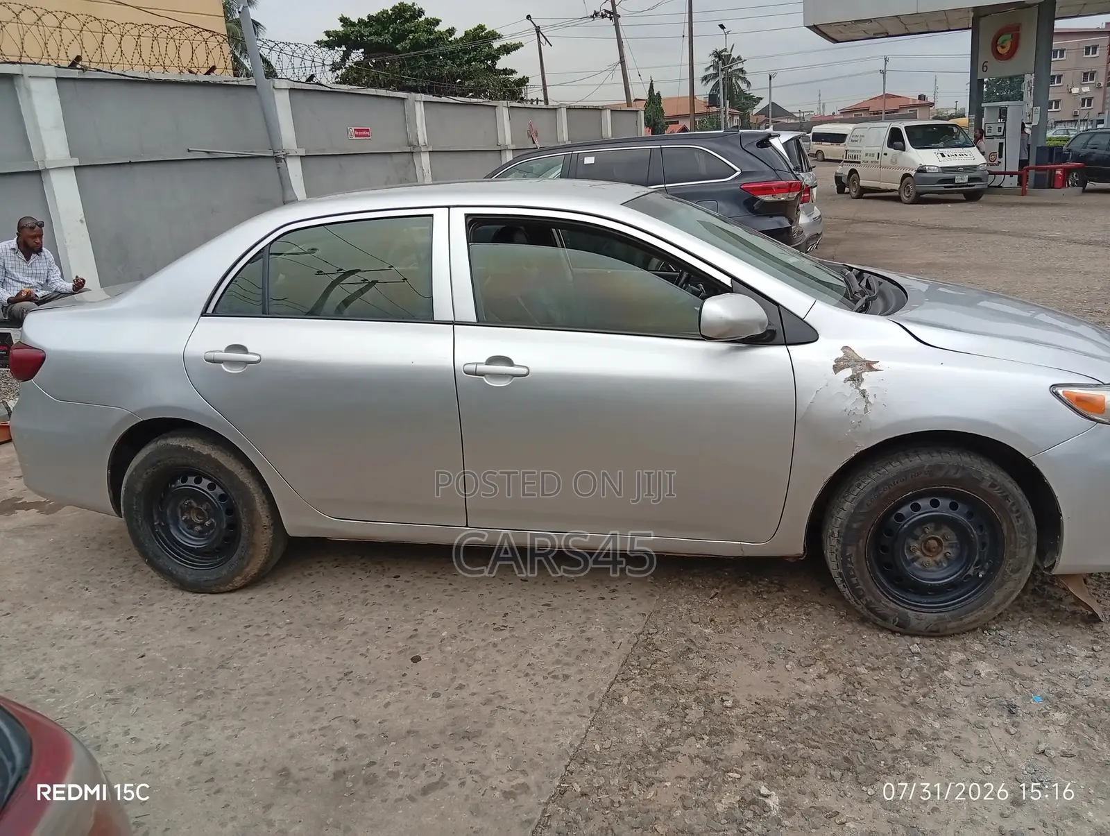 Toyota Corolla 2010 Silver