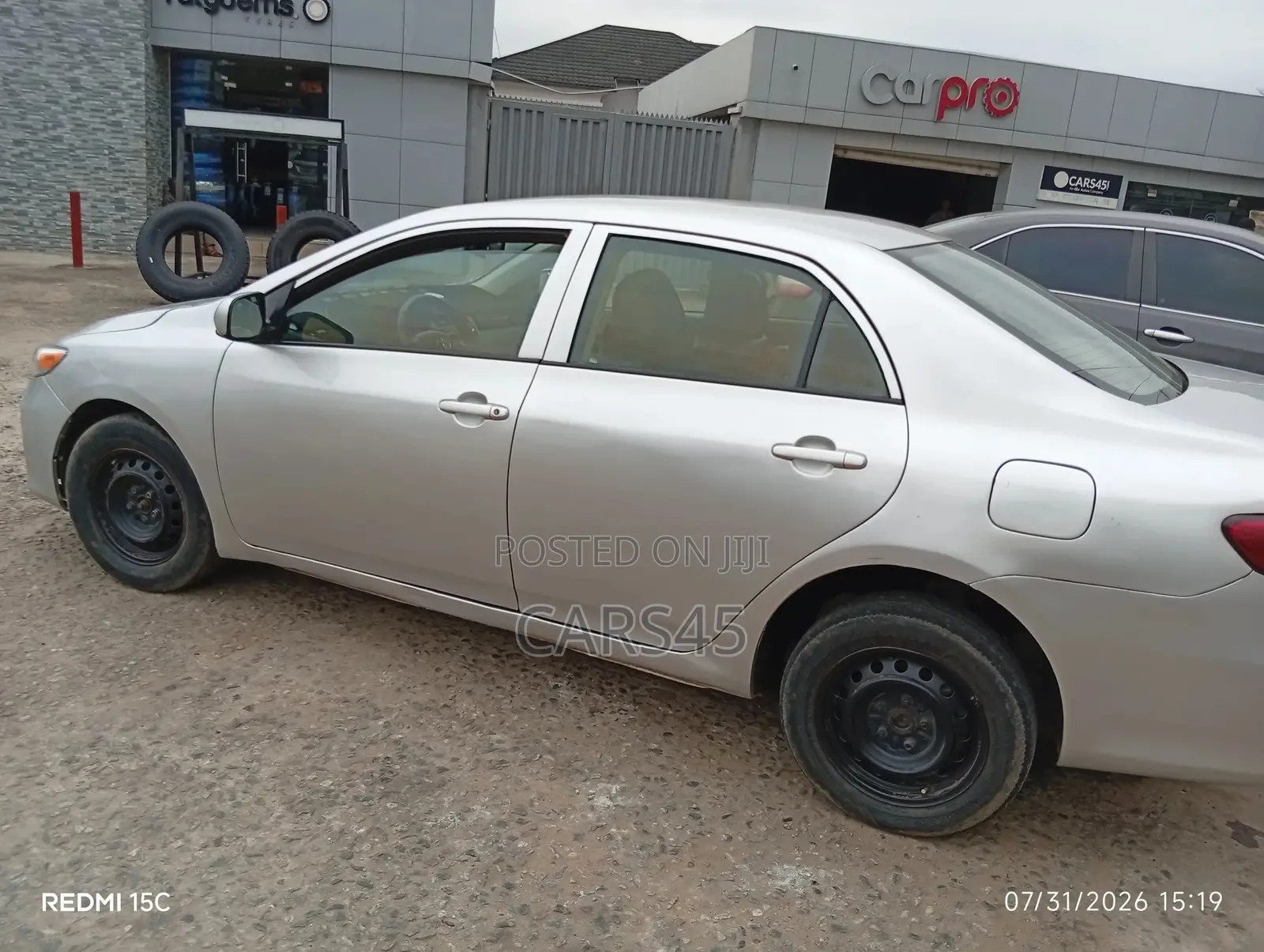 Toyota Corolla 2010 Silver