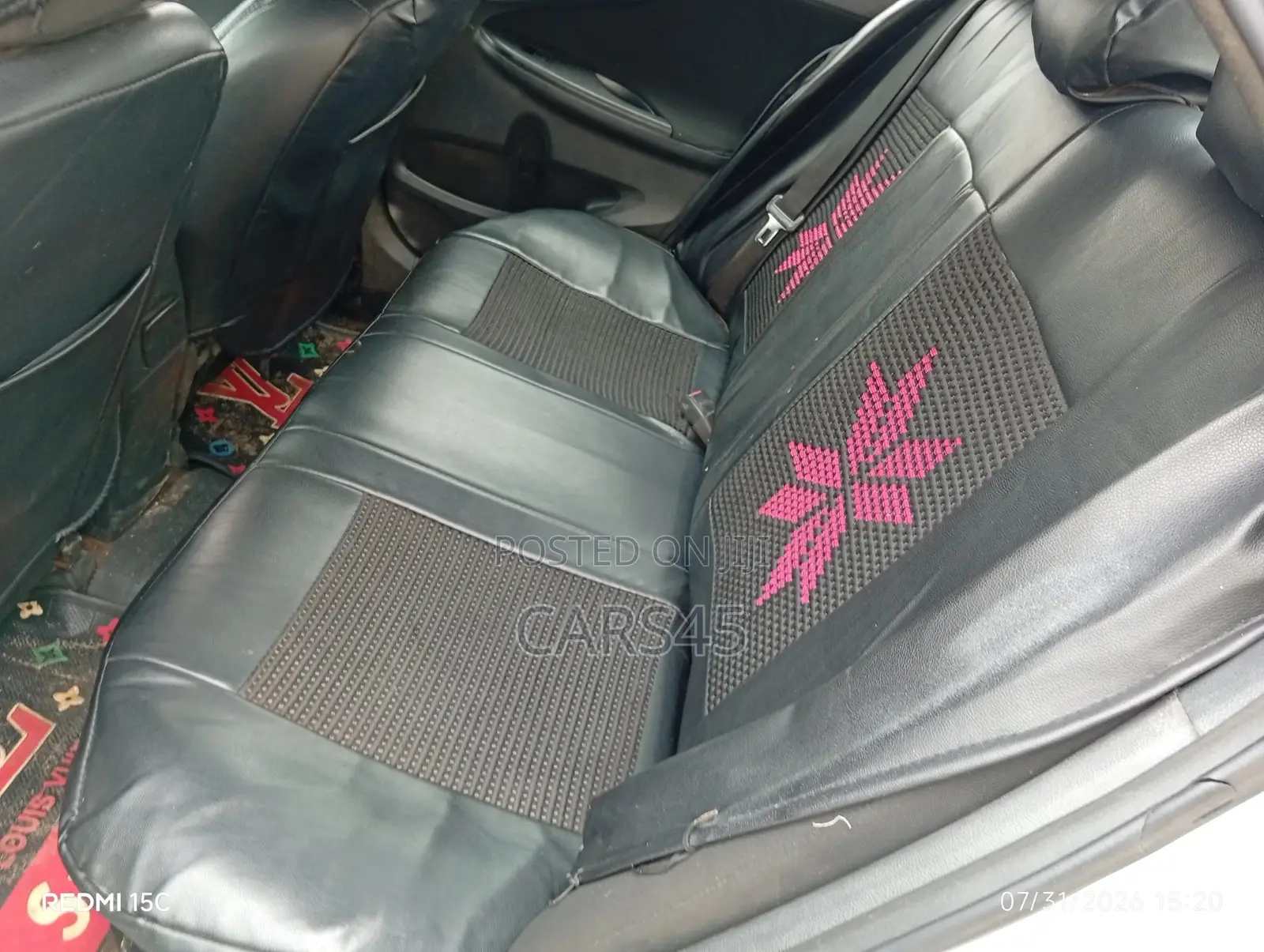 Toyota Corolla 2010 Silver