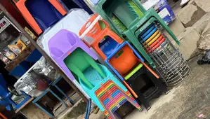 CHILDREN Quality Plastic Chairs