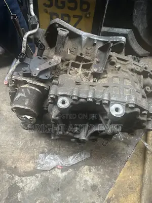 Gearbox Nissan Versa 2008 Model