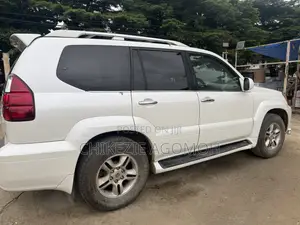 Lexus GX 470 2008 White