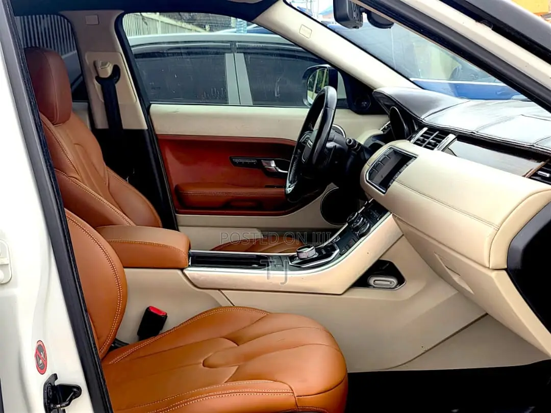 Land Rover Range Rover Evoque 2012 White