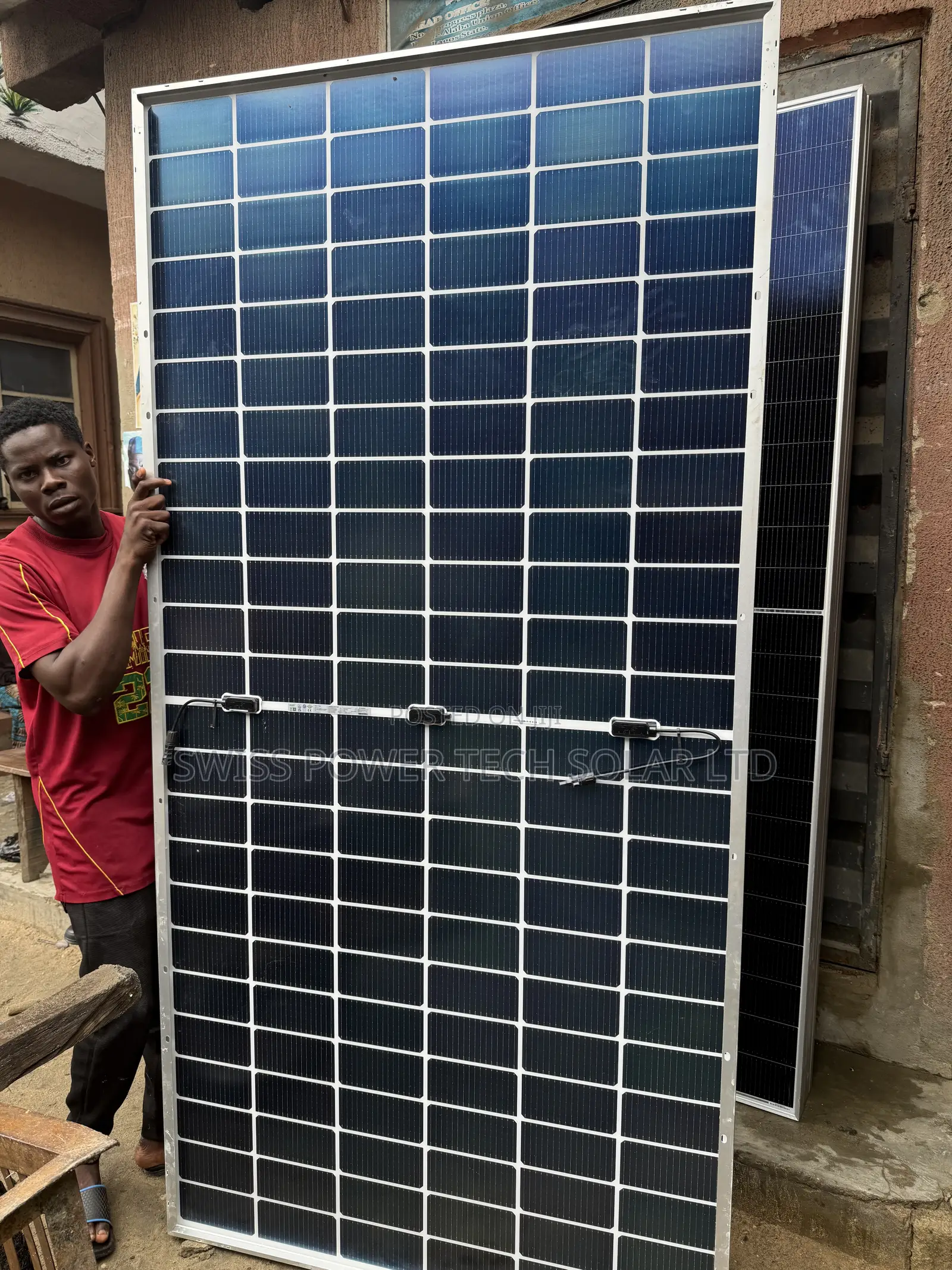 Jinko 600w Panels
