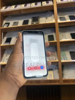 Apple iPhone XR 128 GB White