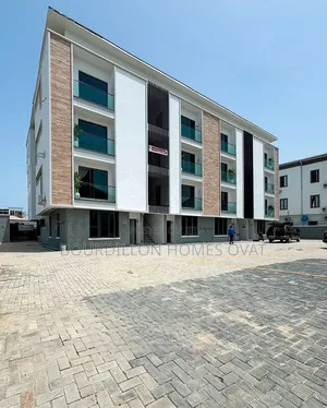 2bdrm Apartment in Lekki Conservation for sale