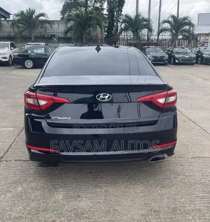 Hyundai Santa Fe 2015 Black