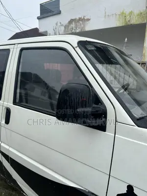 Volkswagen Transporter 2005 White