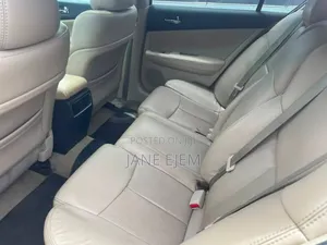 Nissan Maxima 2012 Orange