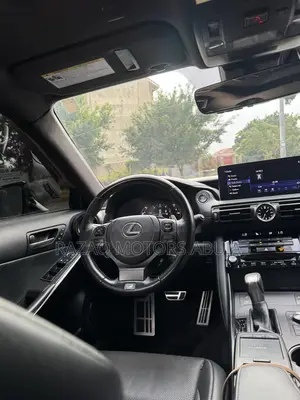 Lexus IS 350 F SPORT Design AWD 2023 White