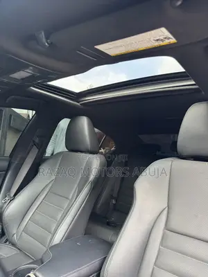 Lexus IS 350 F SPORT Design AWD 2023 White