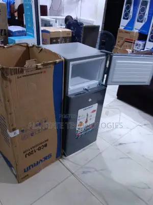 SKYRUN Refrigerator 105L Low Power Consumption