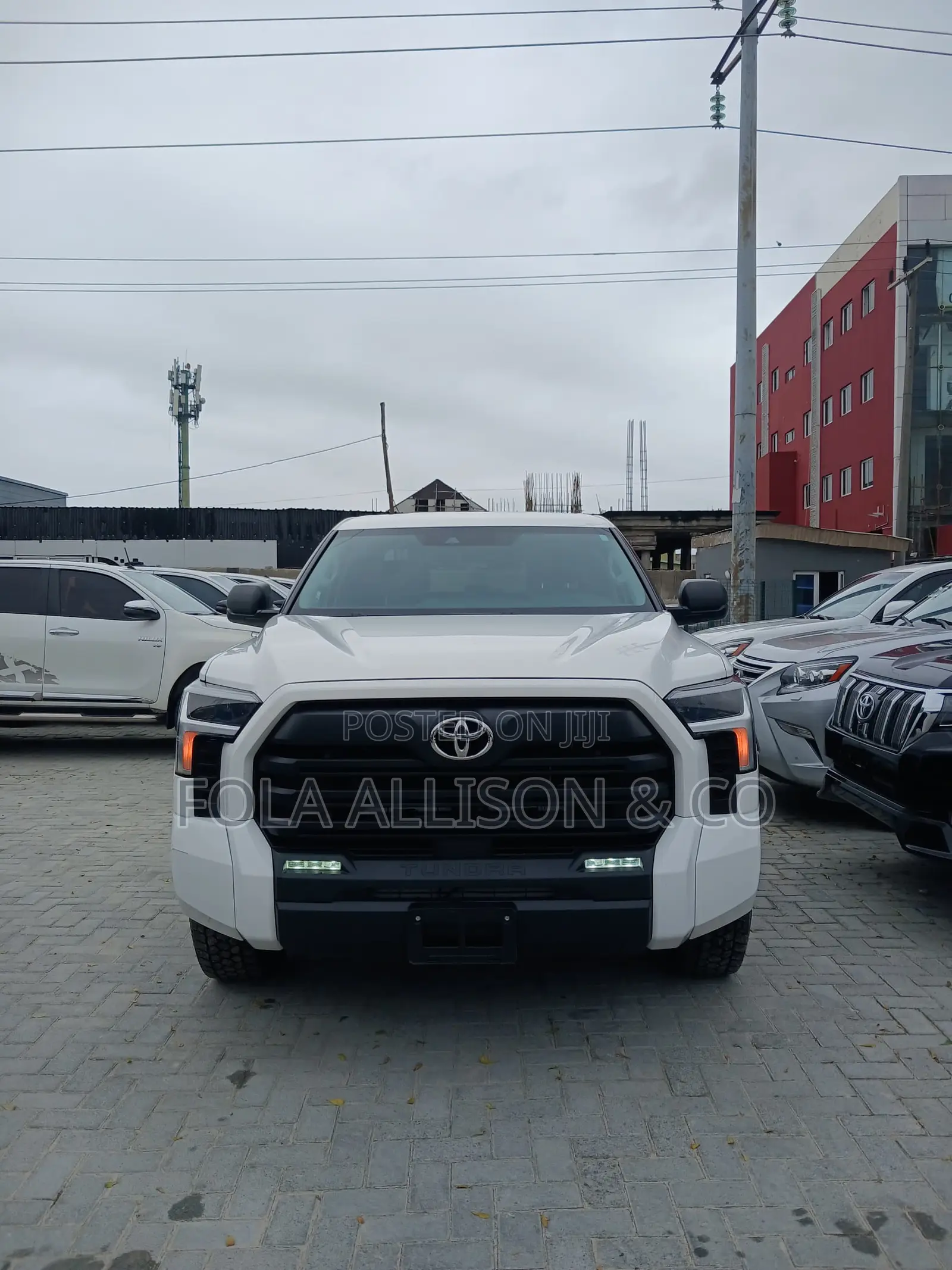 Toyota Tundra 2024 White