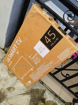New in LG 45" Uhd Smart Television With Wifi + Bluetooth + Netflix