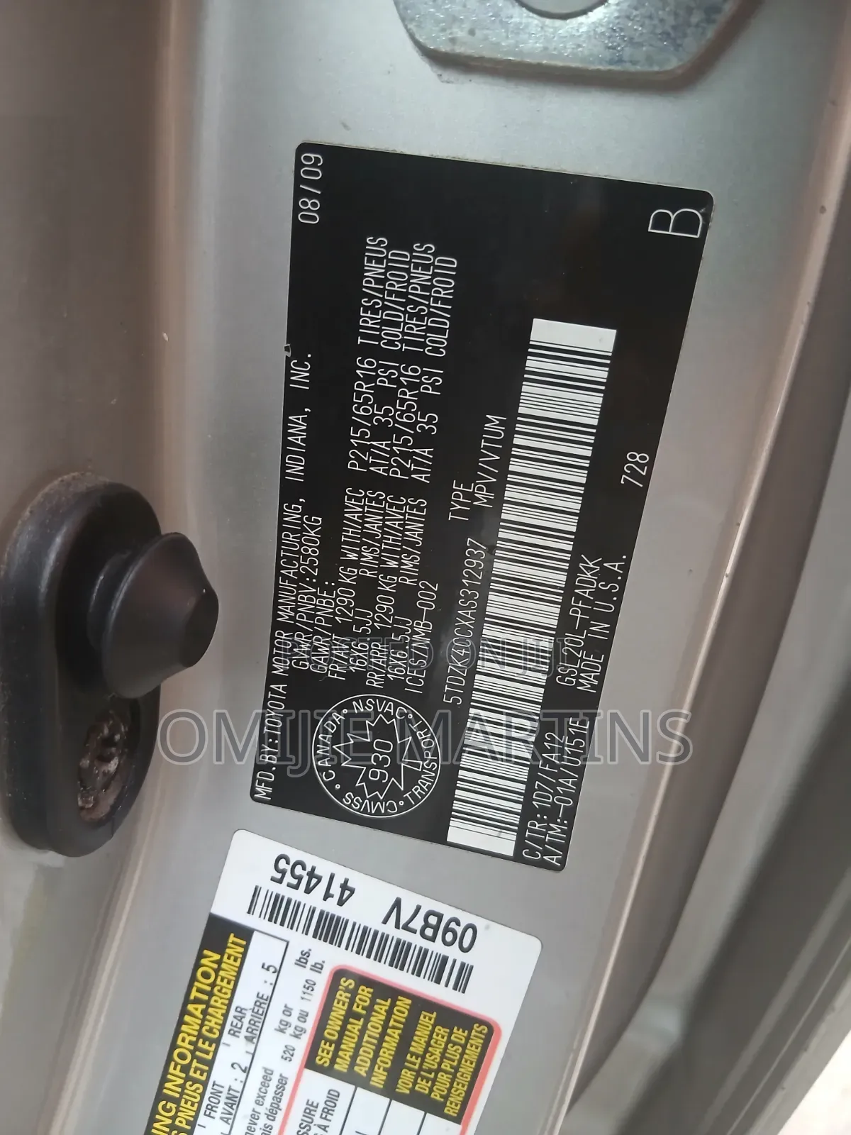 Toyota Sienna 2010 Silver
