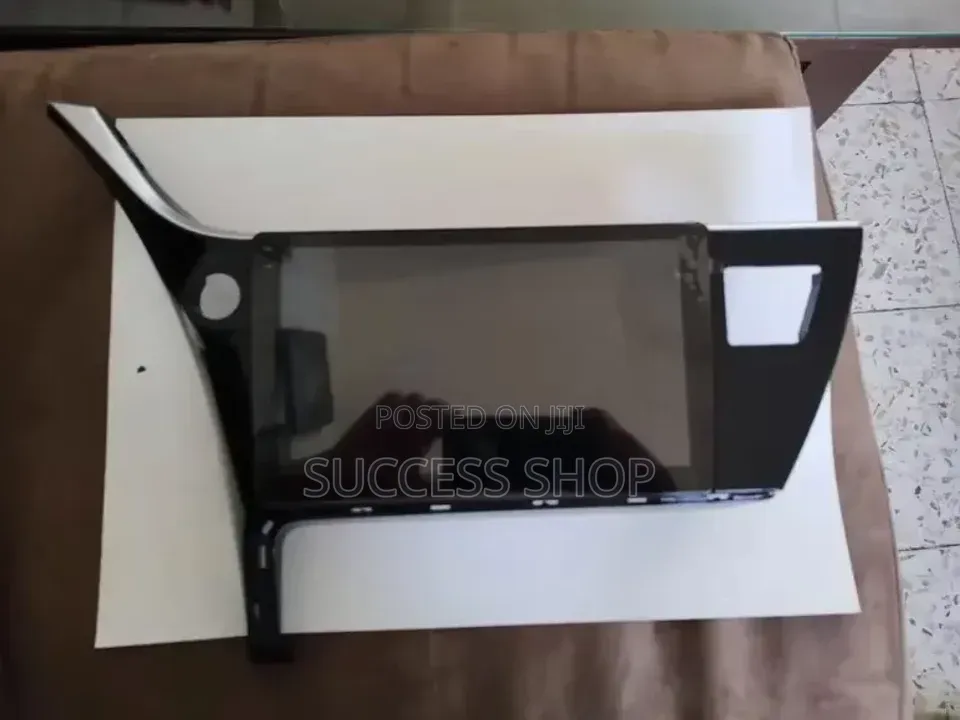 Toyota Corolla 2016-2018 Android Player + Reverse Camera