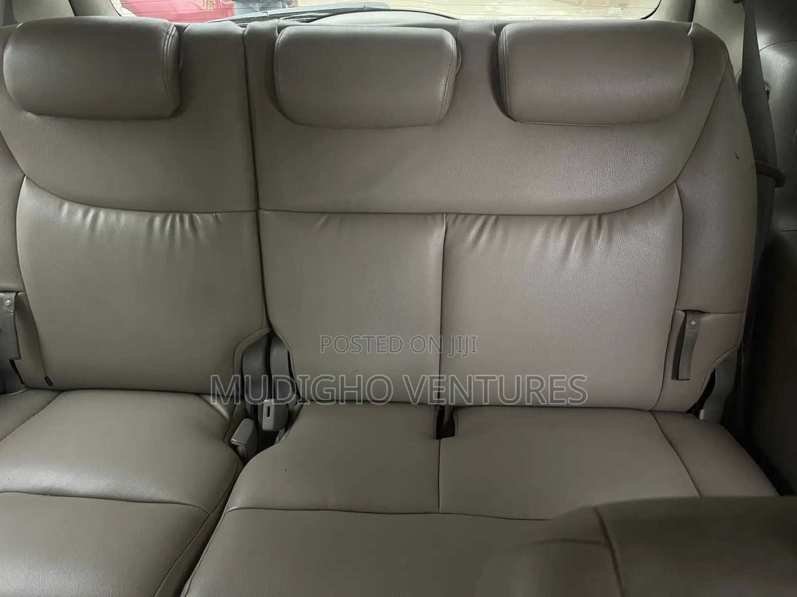 Toyota Sienna 2006 Gold