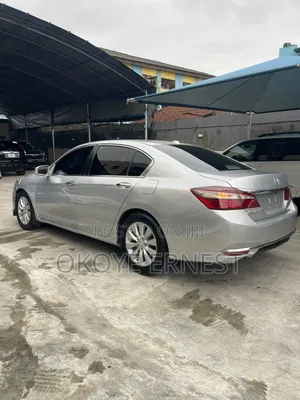 Honda Accord 2012 Silver