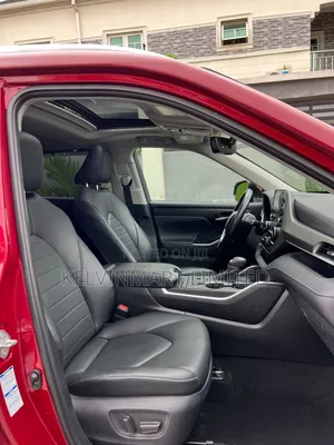 Toyota Highlander 2020 Red