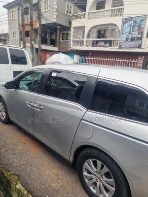 Honda Odyssey 2015 Silver
