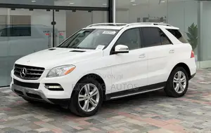 Mercedes-Benz M Class ML350 4MATIC 4dr SUV AWD (3.5L 6cyl 7A) 2014