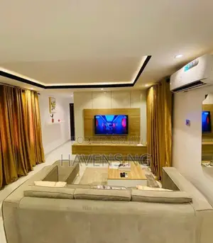 Super Classic 1-Bedroom Apartment for Short Let