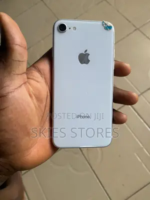 Apple iPhone 8 64 GB White