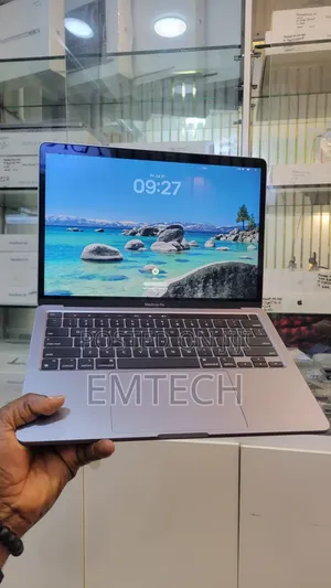 Laptop Apple MacBook Pro 2020 M1 16GB Apple M1 SSD 256GB