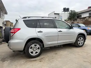 Toyota RAV4 4x4 2009 Silver