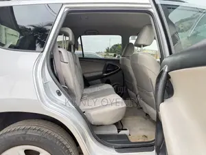 Toyota RAV4 4x4 2009 Silver