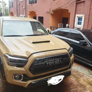 Toyota Tacoma 4dr Double Cab 2016 Silver