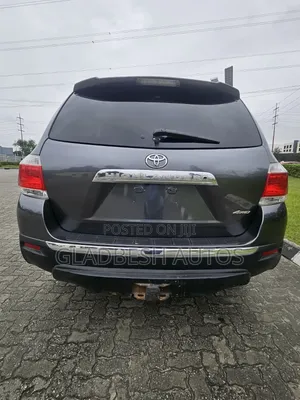 Toyota Highlander 2011 Gray