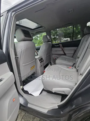 Toyota Highlander 2011 Gray