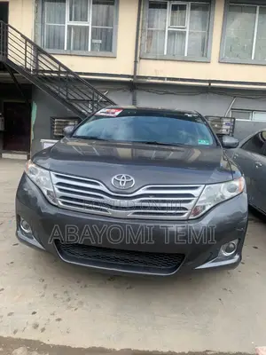 Toyota Venza LE 2012 Gray
