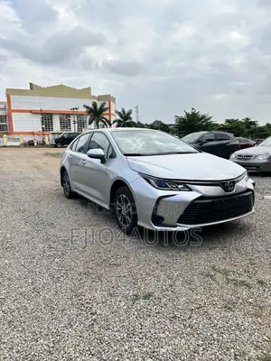 New Toyota Corolla 2023 Silver